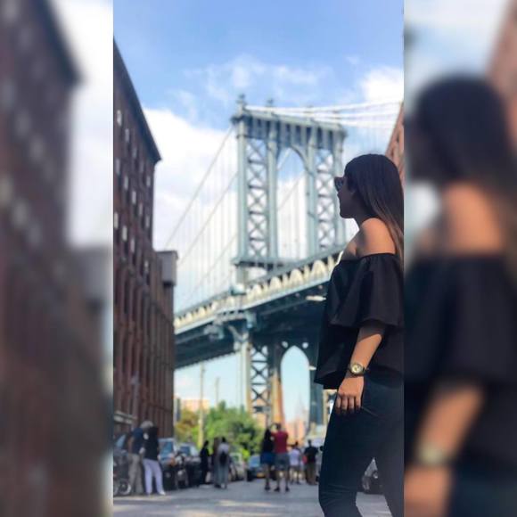 Meet your Posher, Moonii - Picture 1 of 1